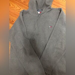 Tommy Hilfiger Gray Sweater